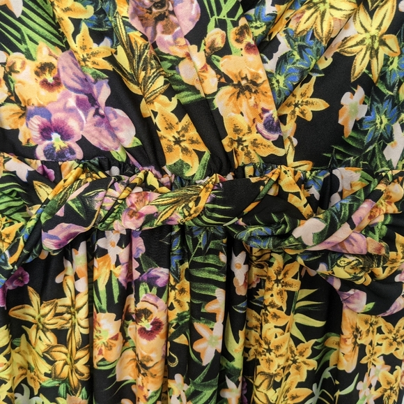 Jeans By Buffalo Brilliant Floral Maxi Dress 🌻 - Picture 10 of 13